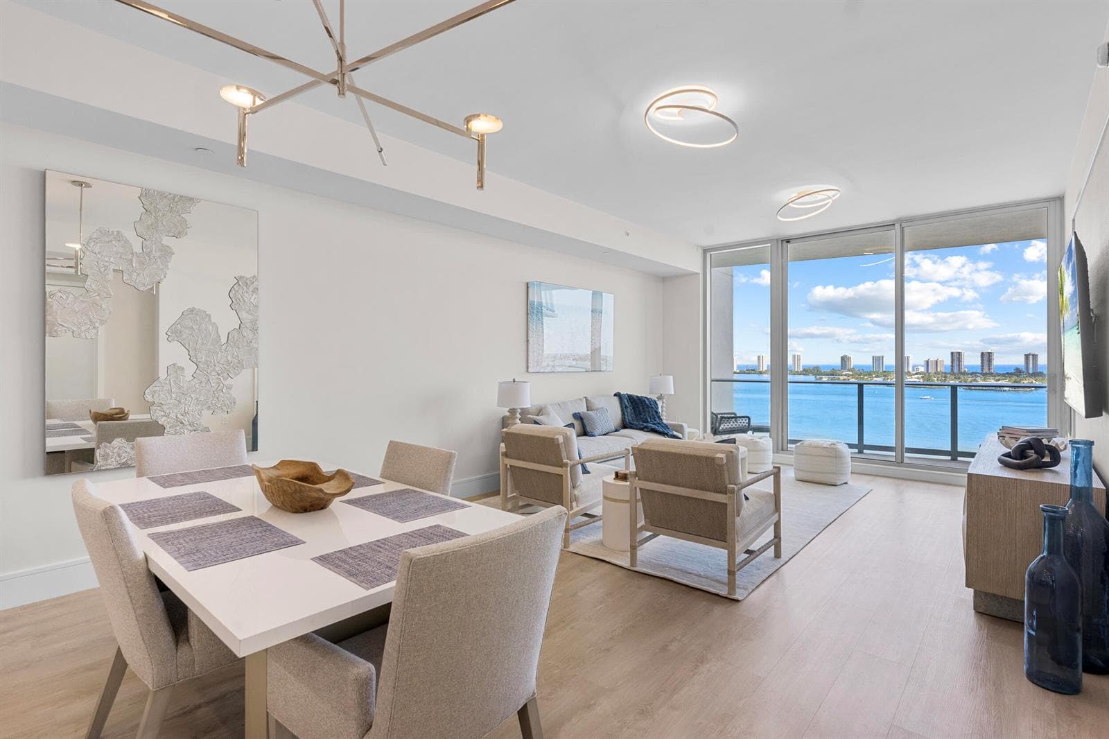 220 Lake Shore Drive 1410 photo 6
