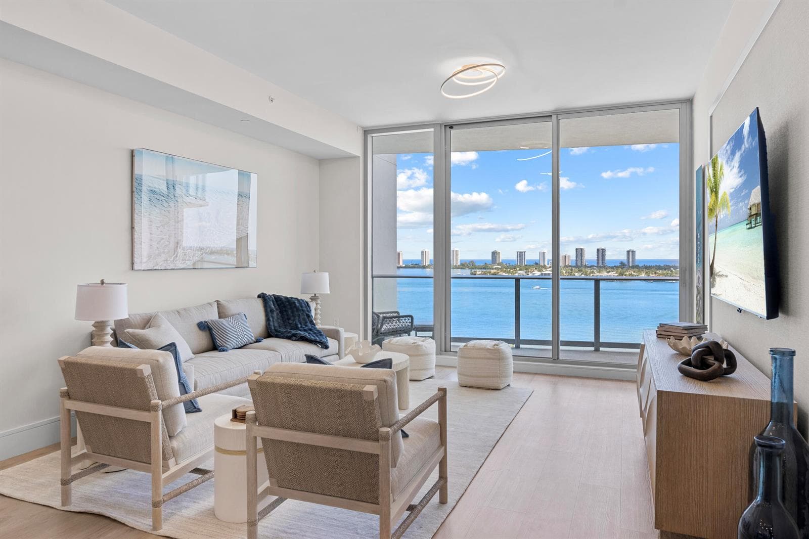 220 Lake Shore Drive 1410 photo 7