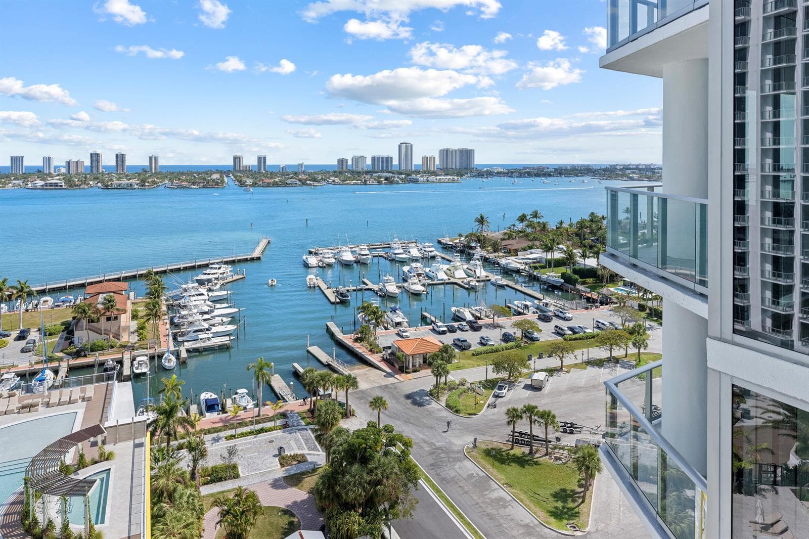 220 Lake Shore Drive 1410 photo 19