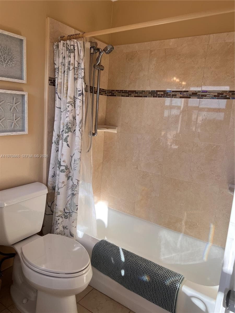 2600 N Surf Rd 403 photo 18