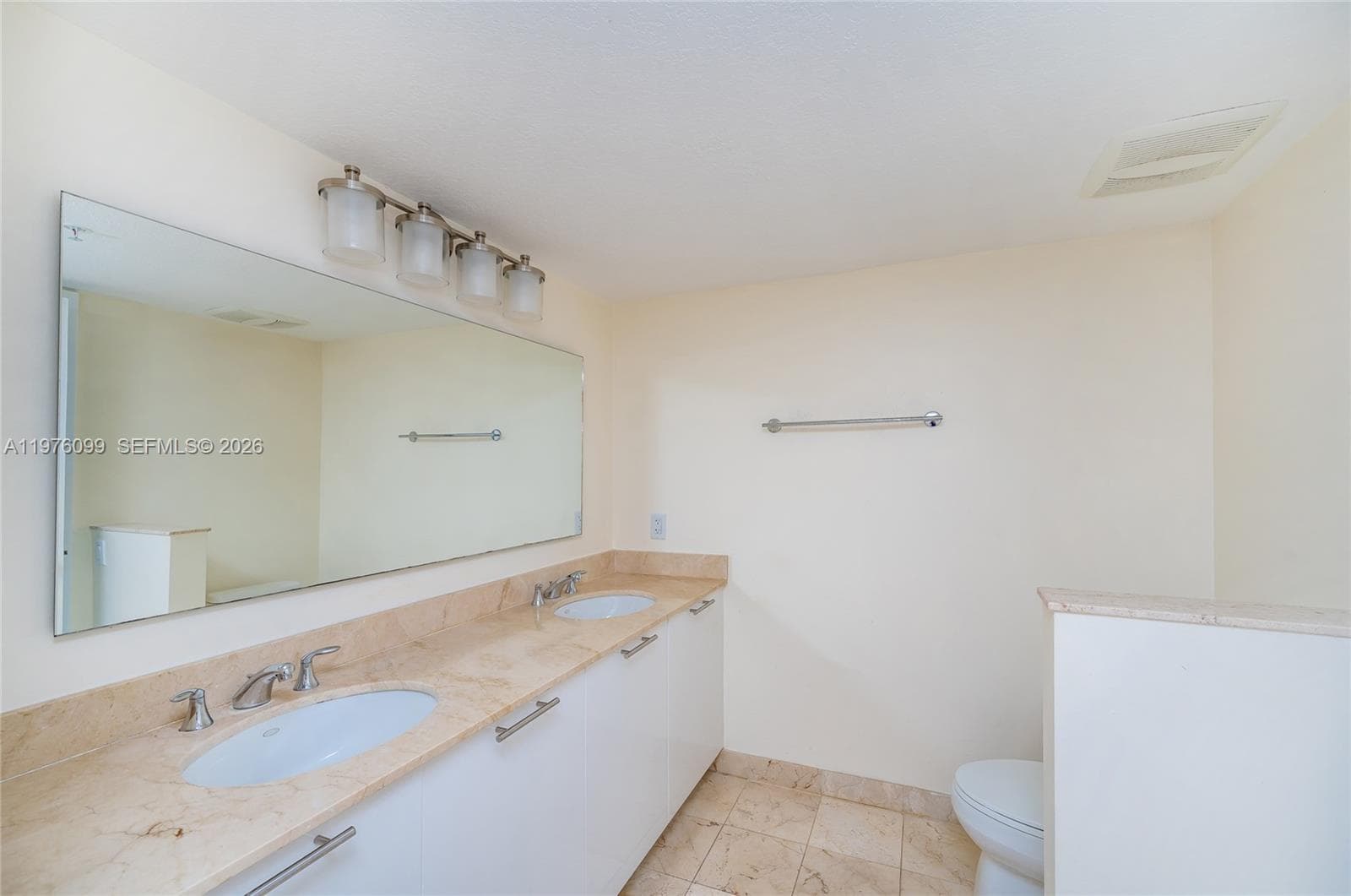 1800 N Bayshore Dr 2503 photo 18