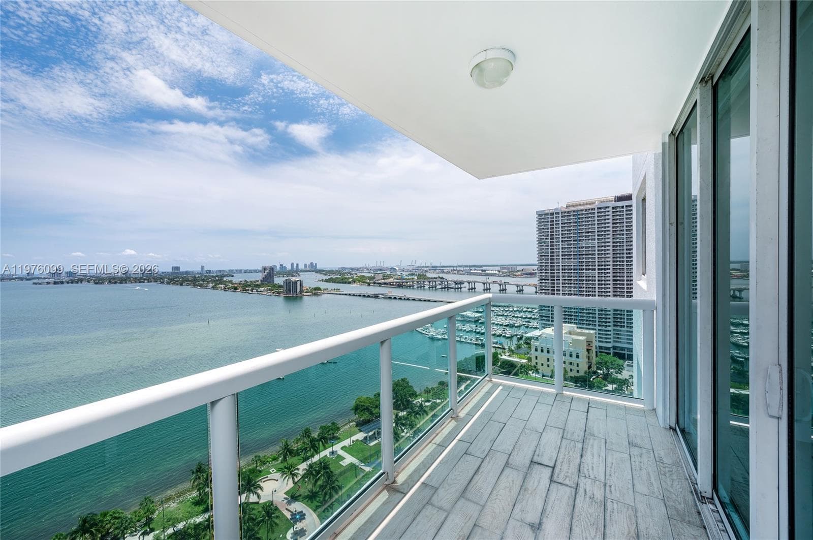 1800 N Bayshore Dr 2503 photo 19