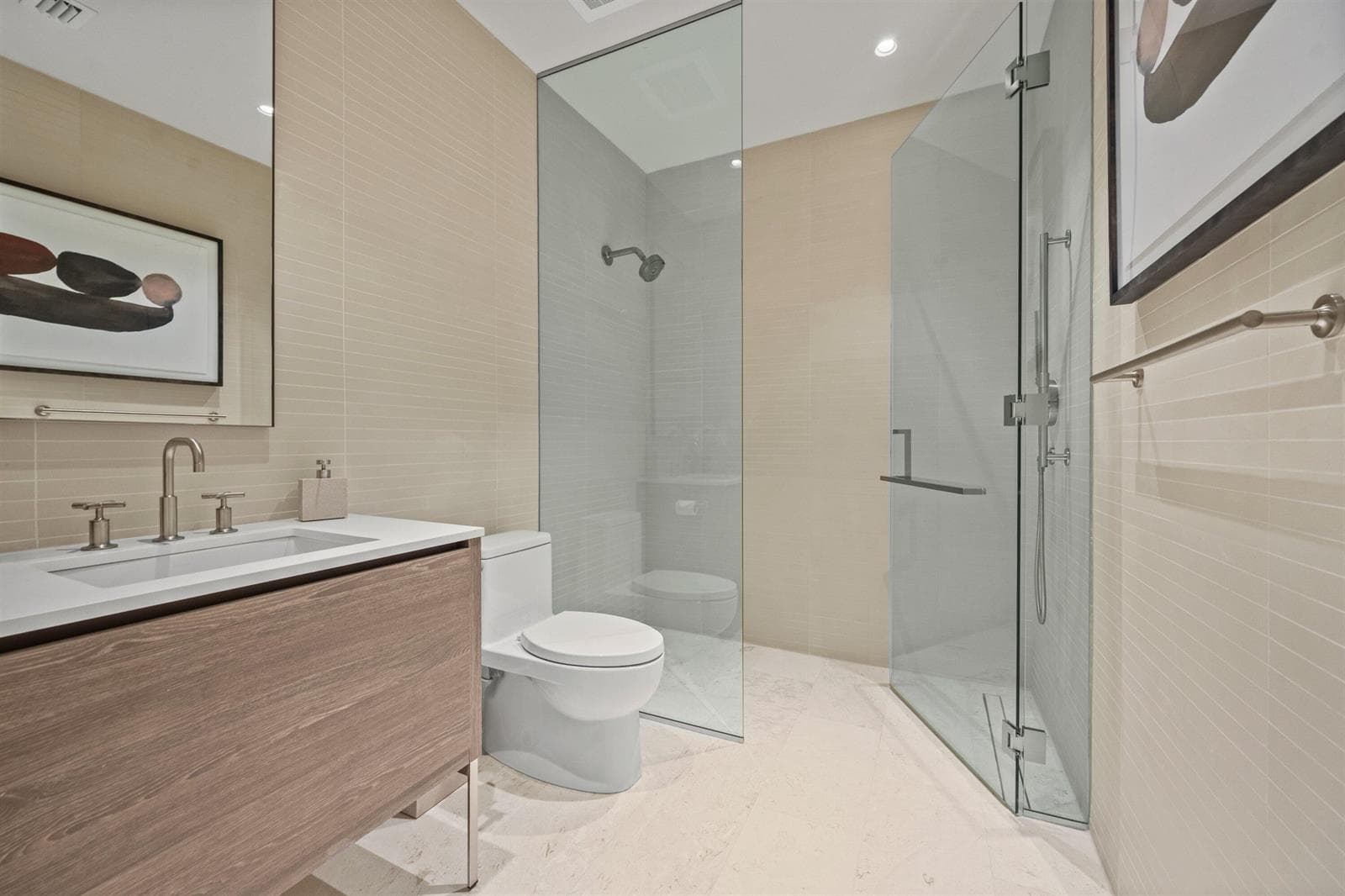 200 Arkona Court 2302 photo 19