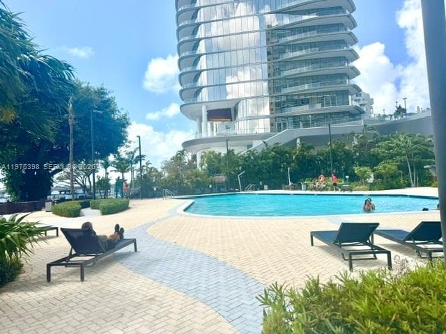 2451 Brickell Ave 18F photo 18