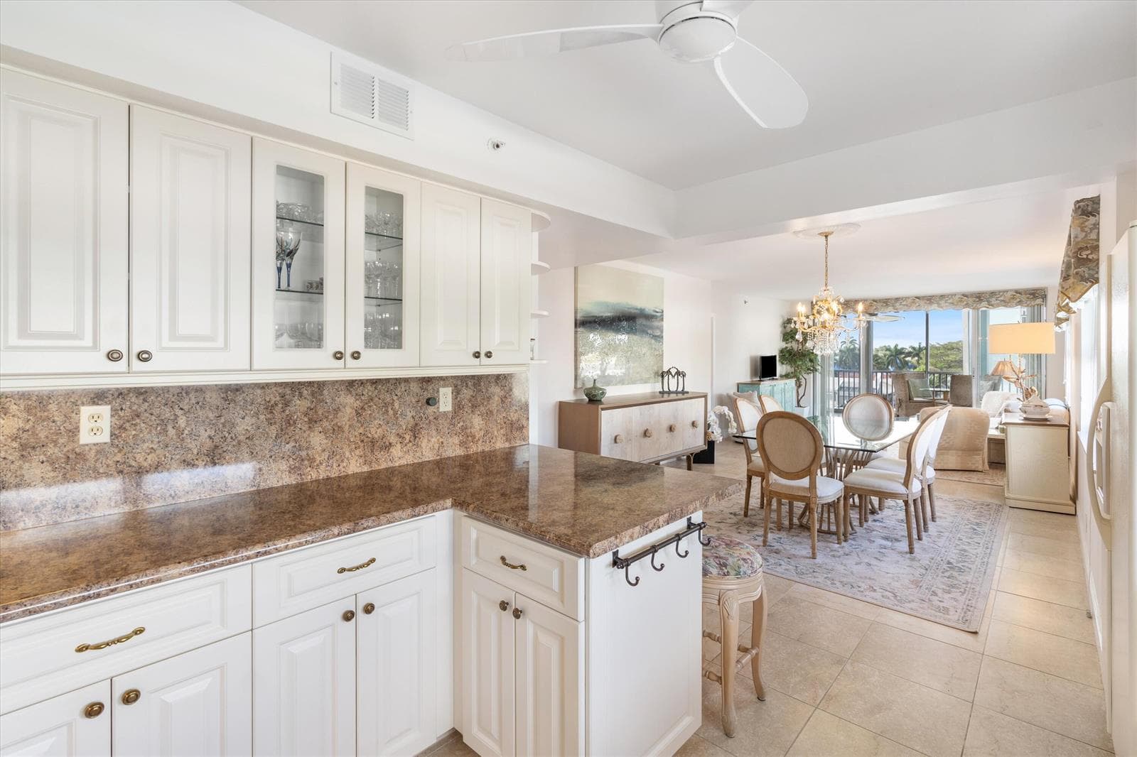 3310 S Ocean Boulevard 525-d photo 7