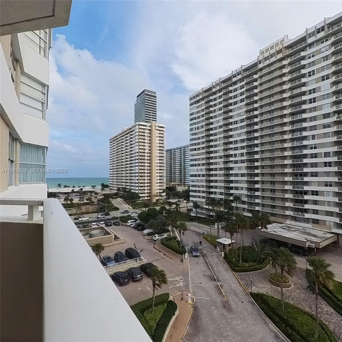 1965 S Ocean Dr 7E photo 2