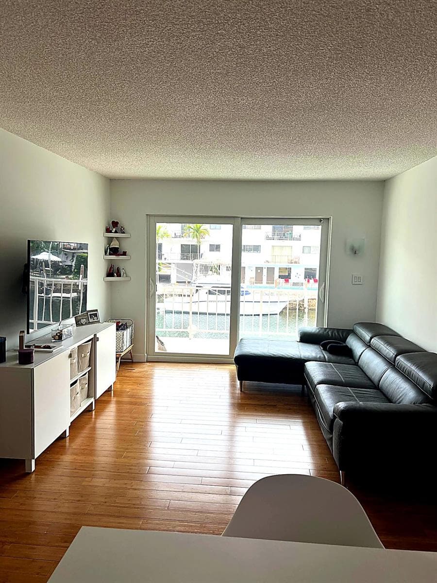 3522 NE 171st Street 202 photo 4