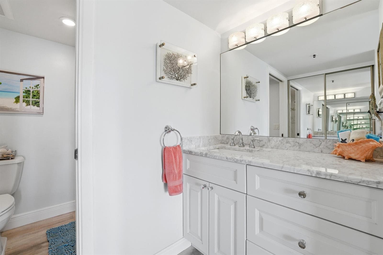 401 Ocean Bluffs Boulevard 104 photo 23