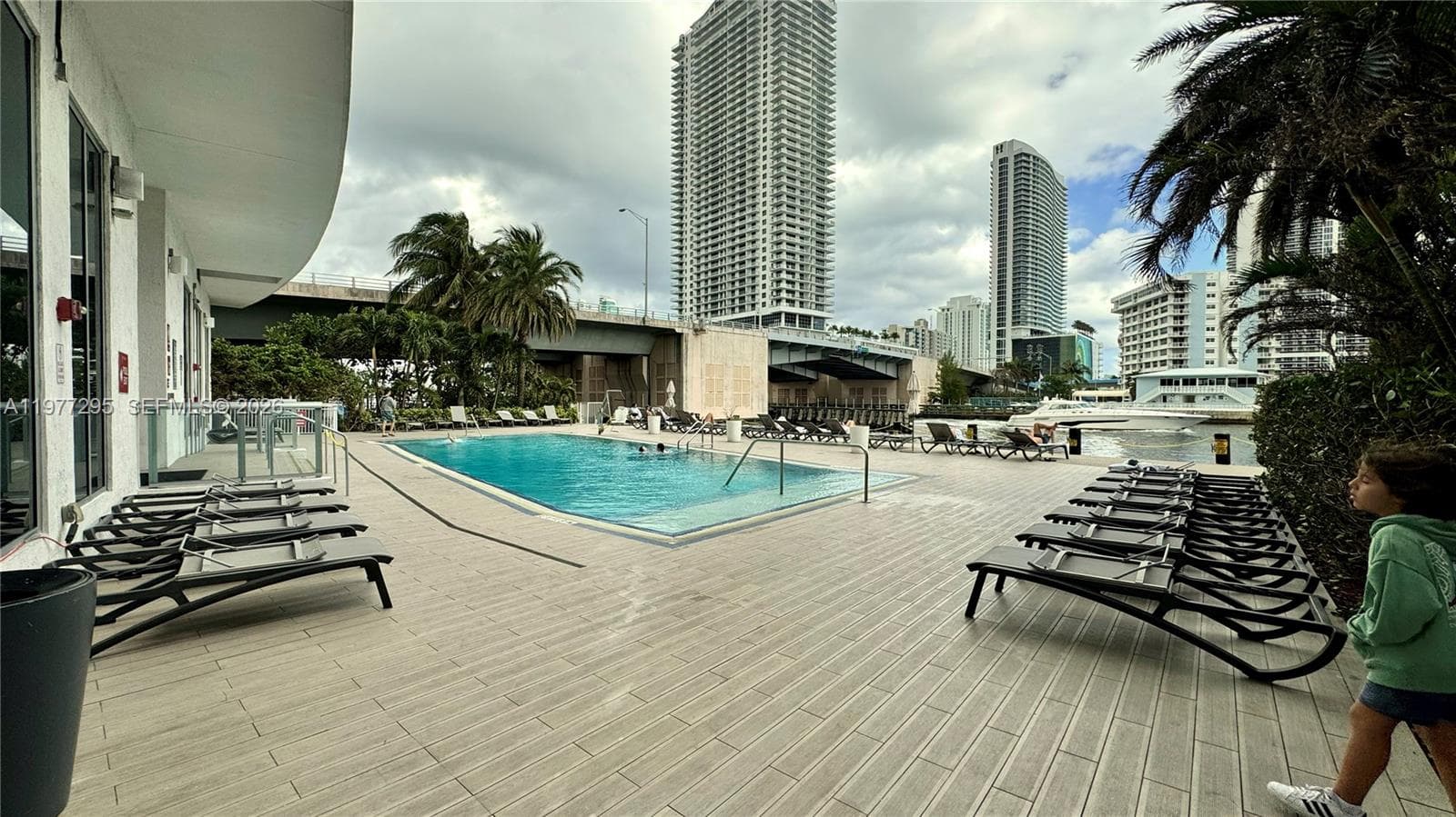 2600 E Hallandale Beach Blvd T3205 photo 24