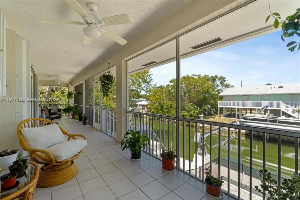 29051 Magnolia Ln photo 2