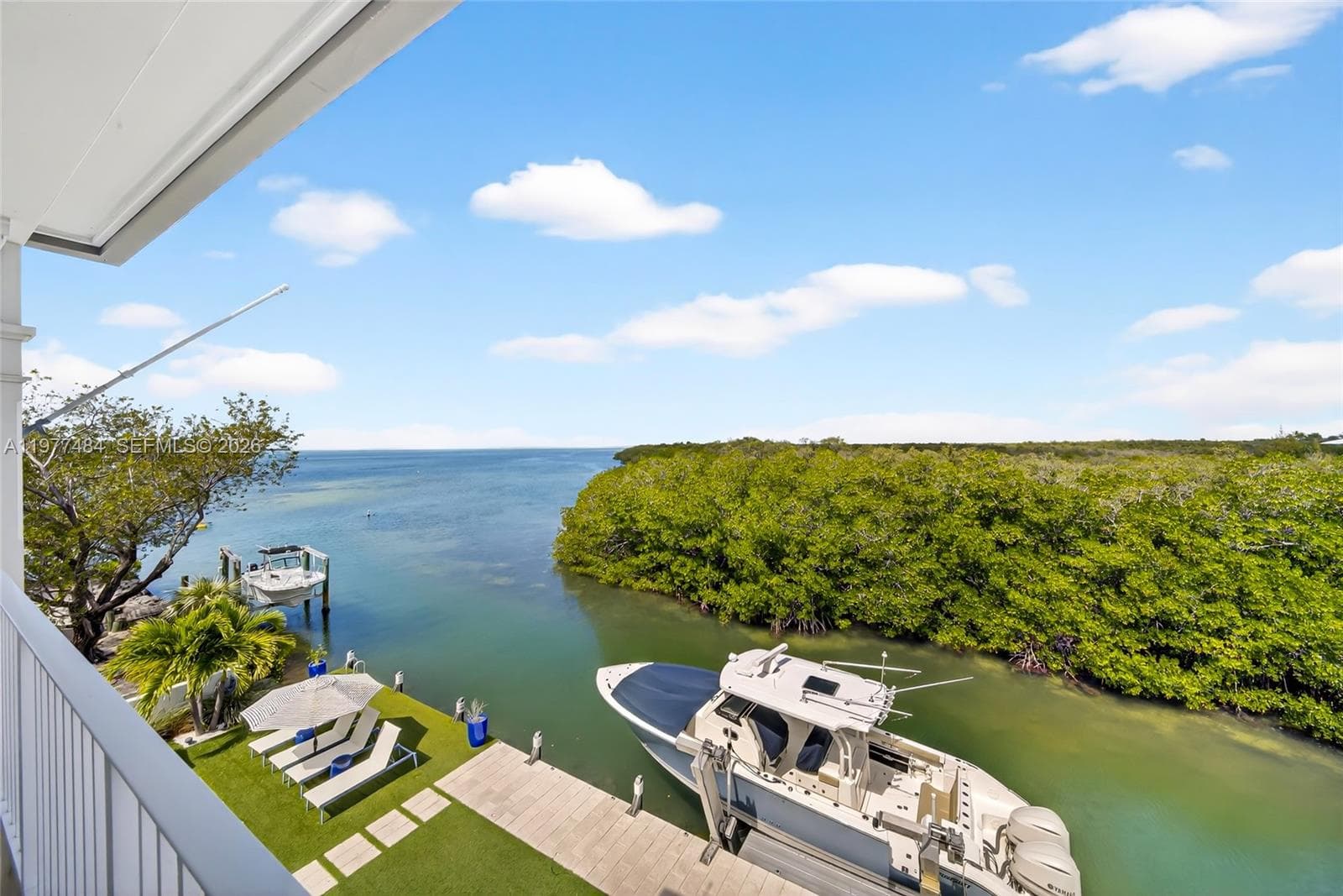 146 Mockingbird Rd photo 2