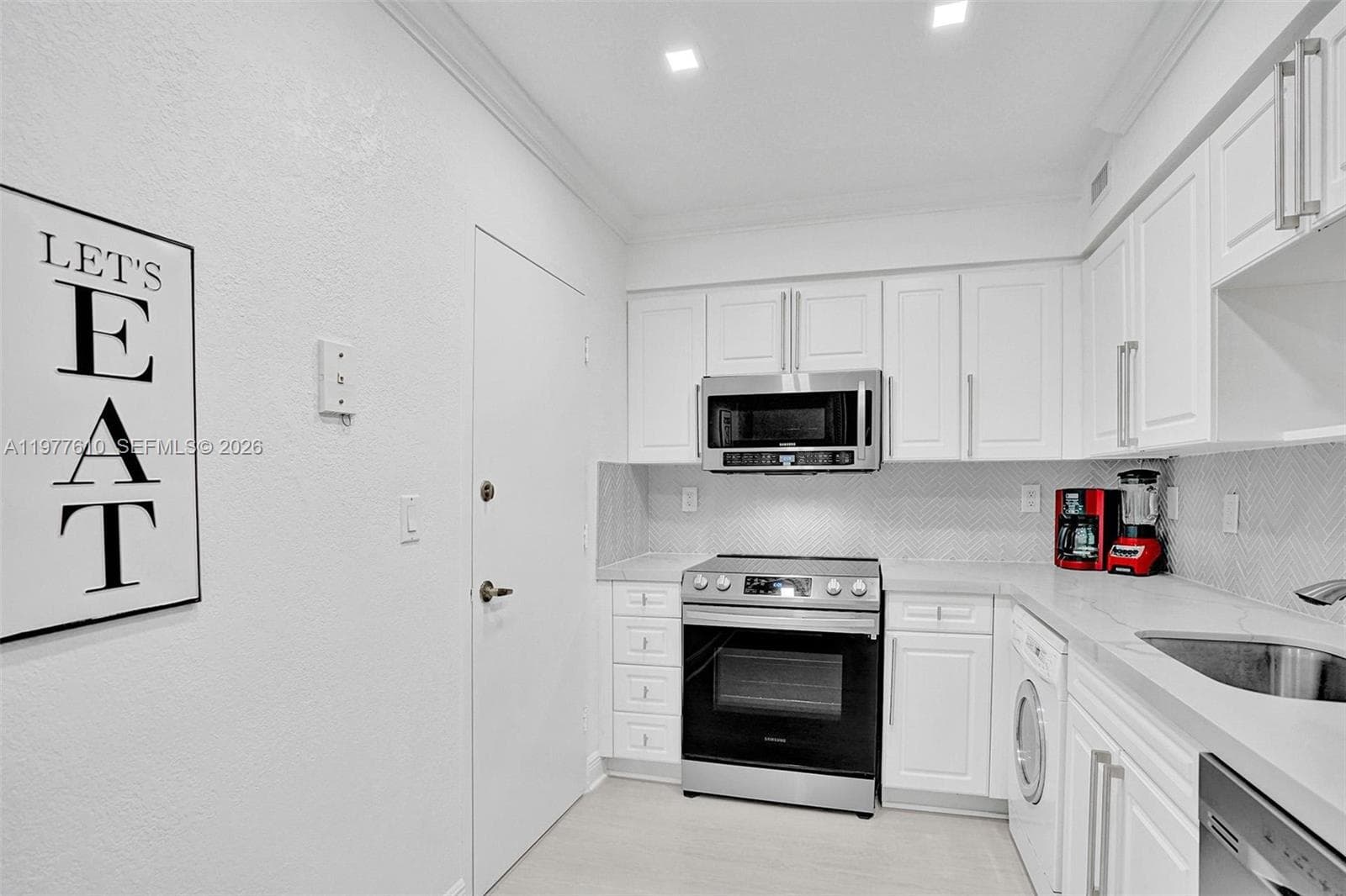 2501 S Ocean Dr 1615 (Available Sep 17) photo 7