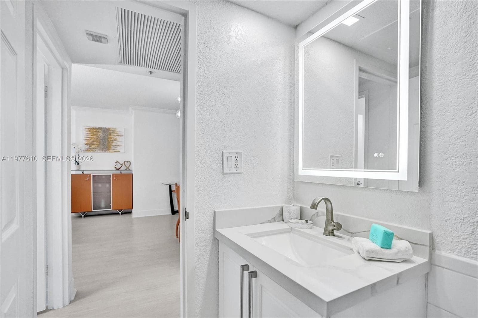 2501 S Ocean Dr 1615 (Available Sep 17) photo 21