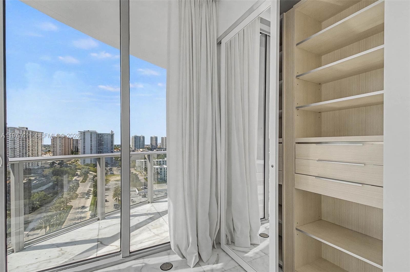 17475 Collins Ave 904 photo 19