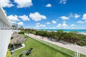 5601 Collins Ave 505 photo 22