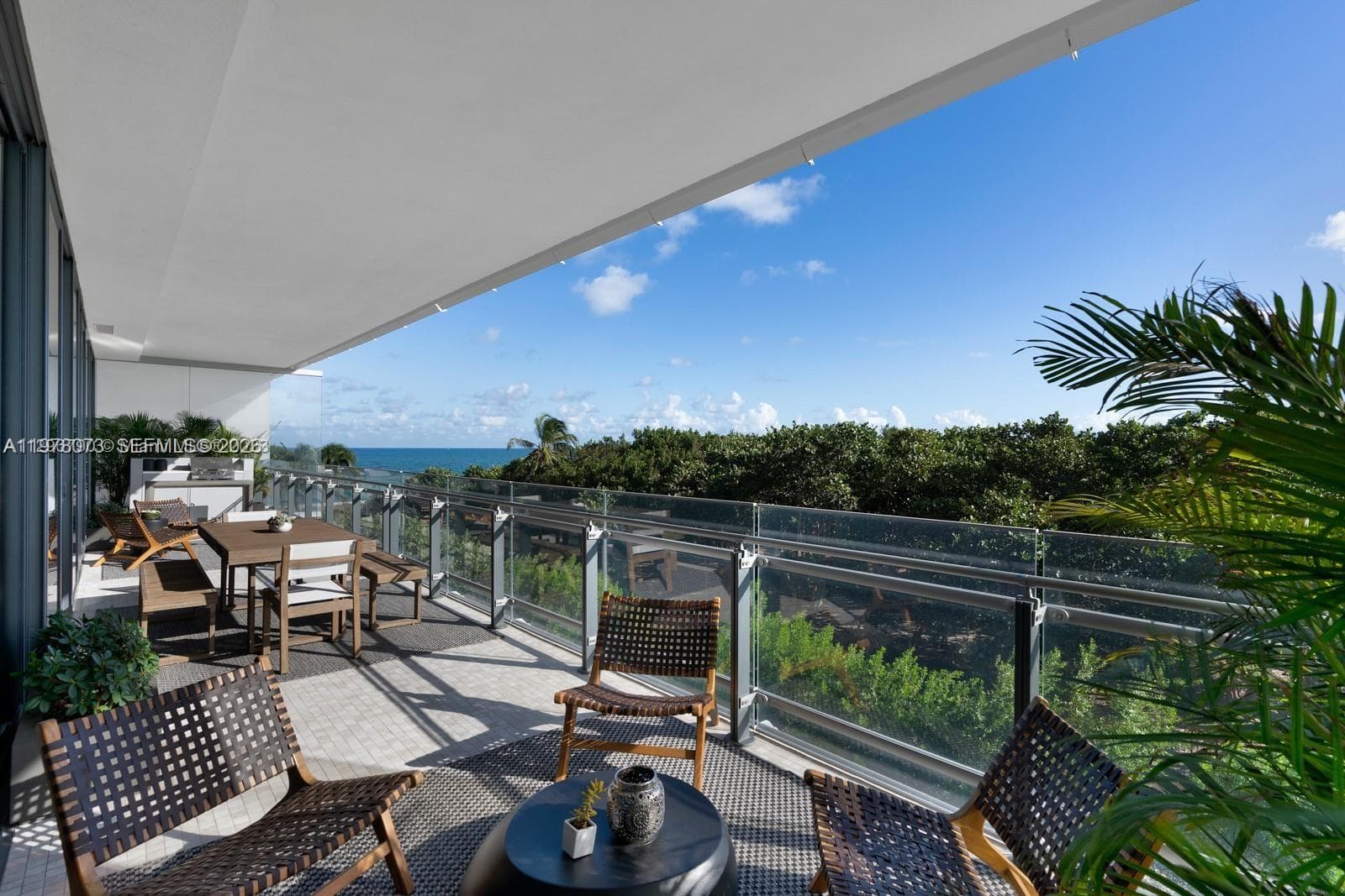 8701 Collins Ave 404 photo 2