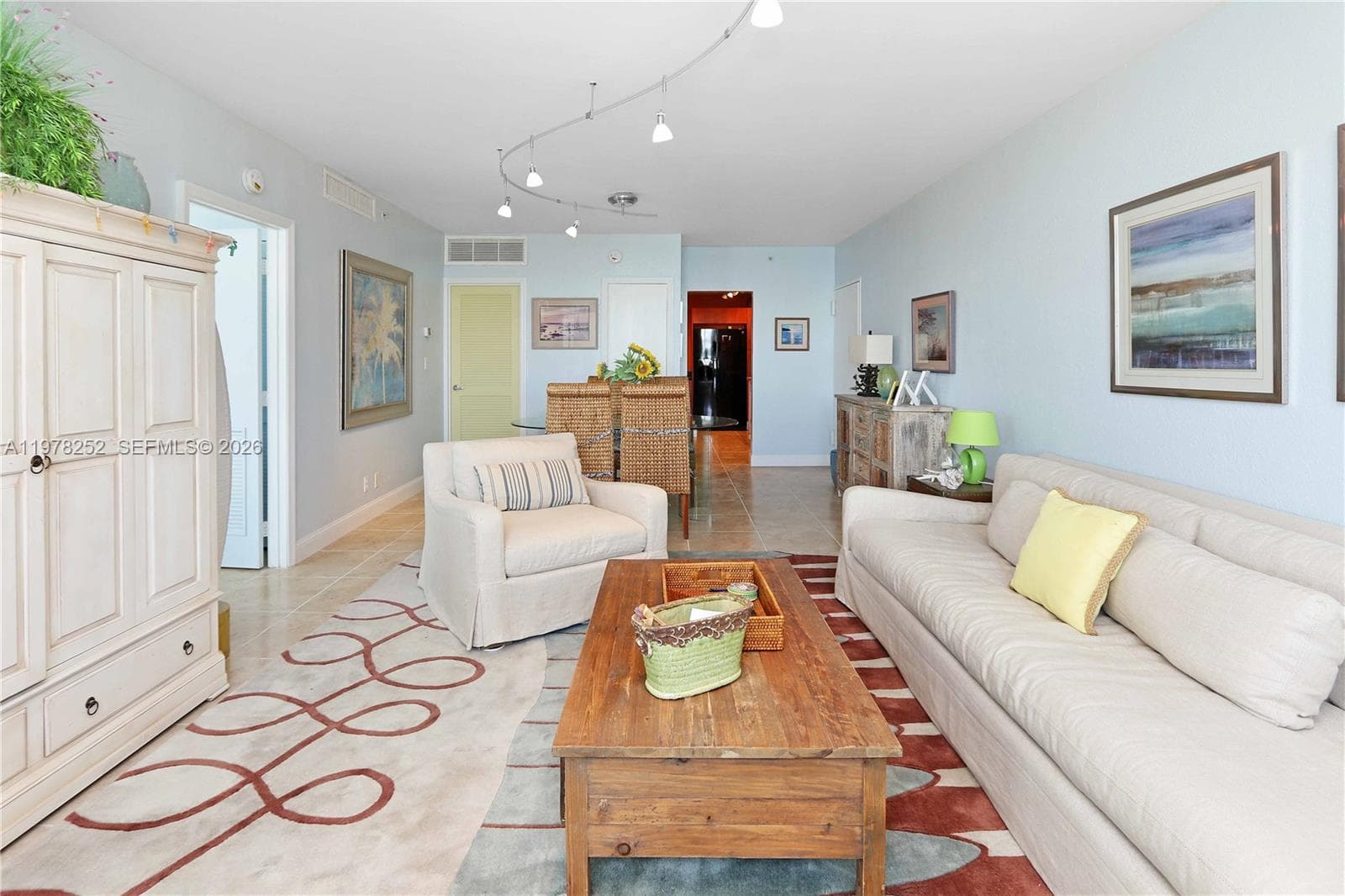 3001 S Ocean Dr 411 photo 7