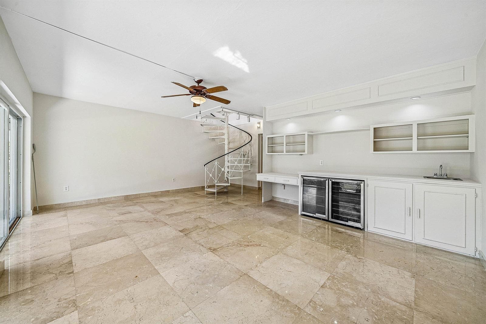 2000 S Ocean Boulevard Y1 photo 12