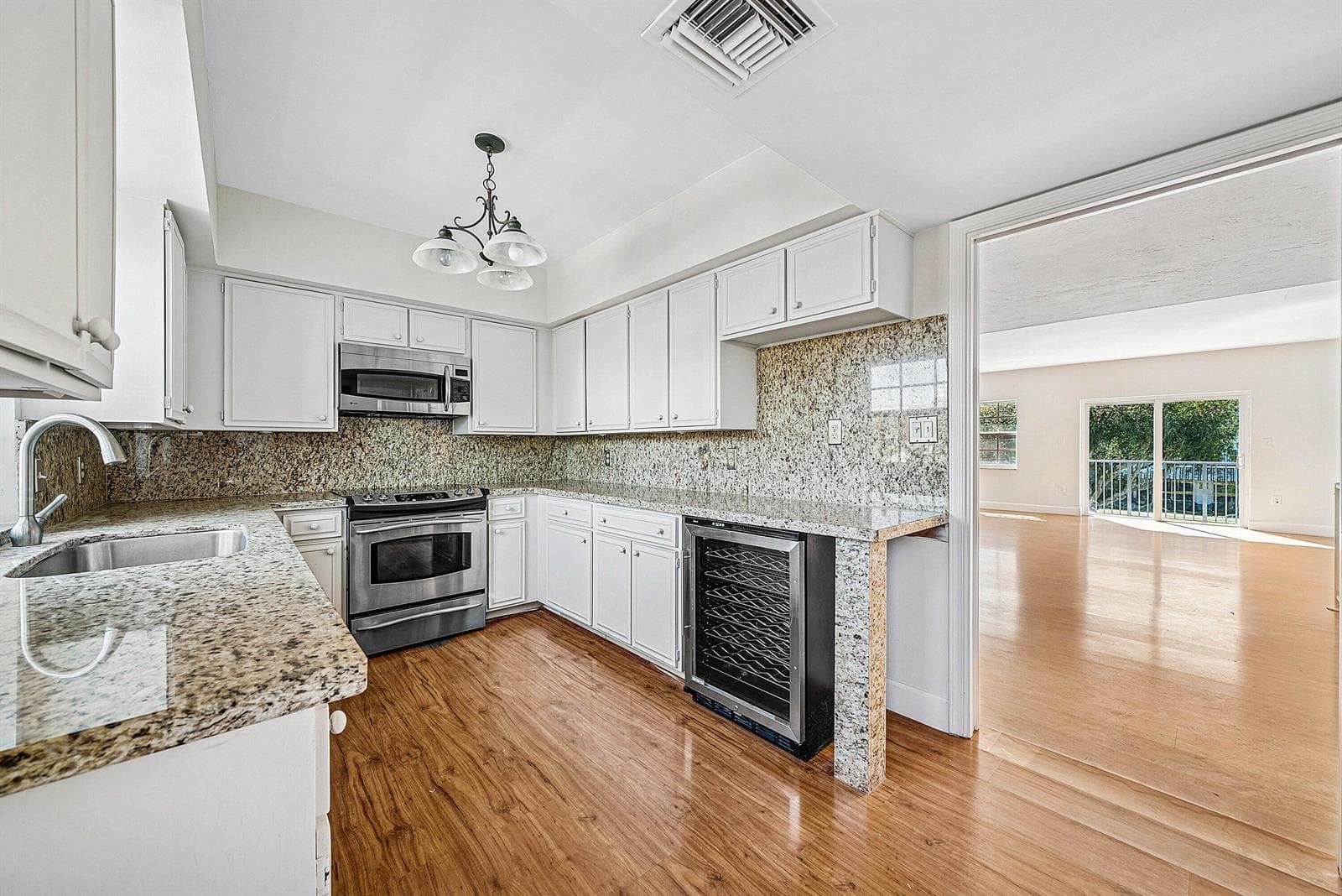 2000 S Ocean Boulevard Y1 photo 15