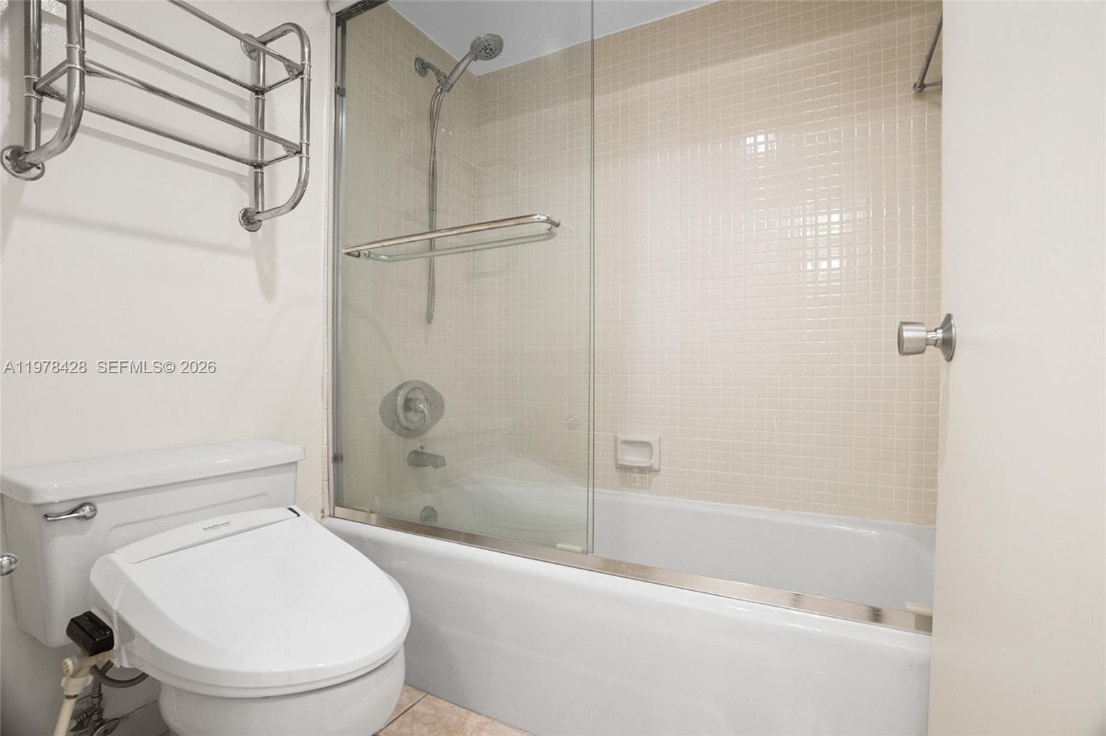 20515 E Country Club Dr 849 photo 6