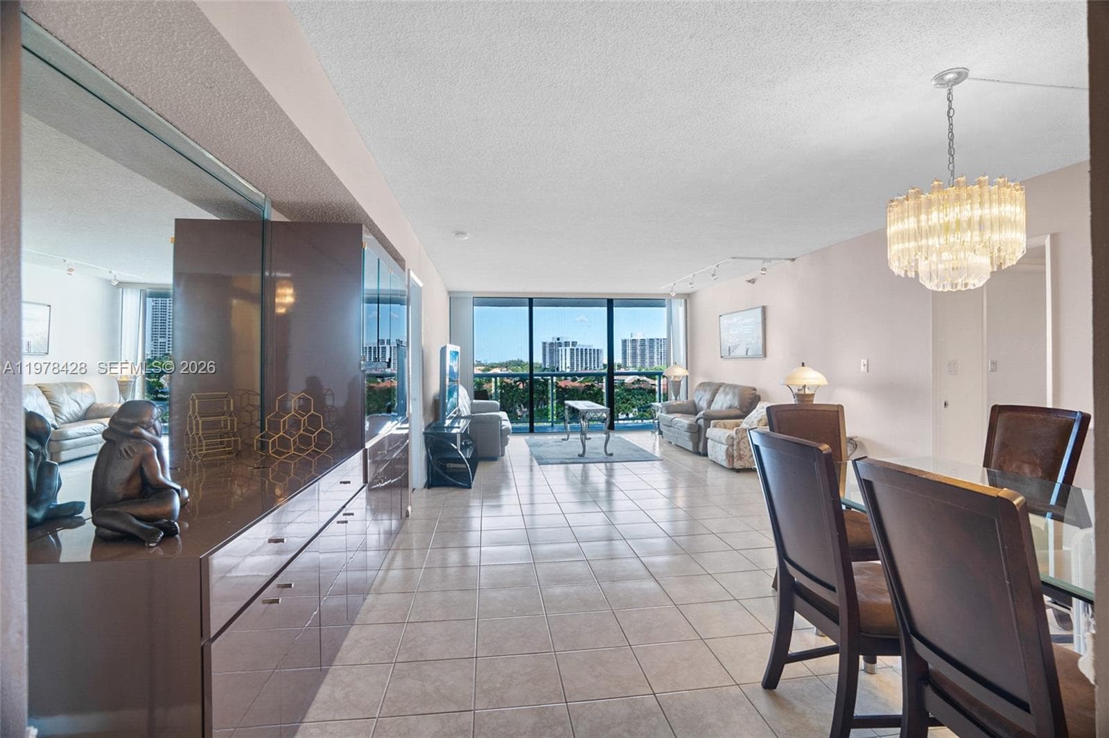 20515 E Country Club Dr 849 photo 8