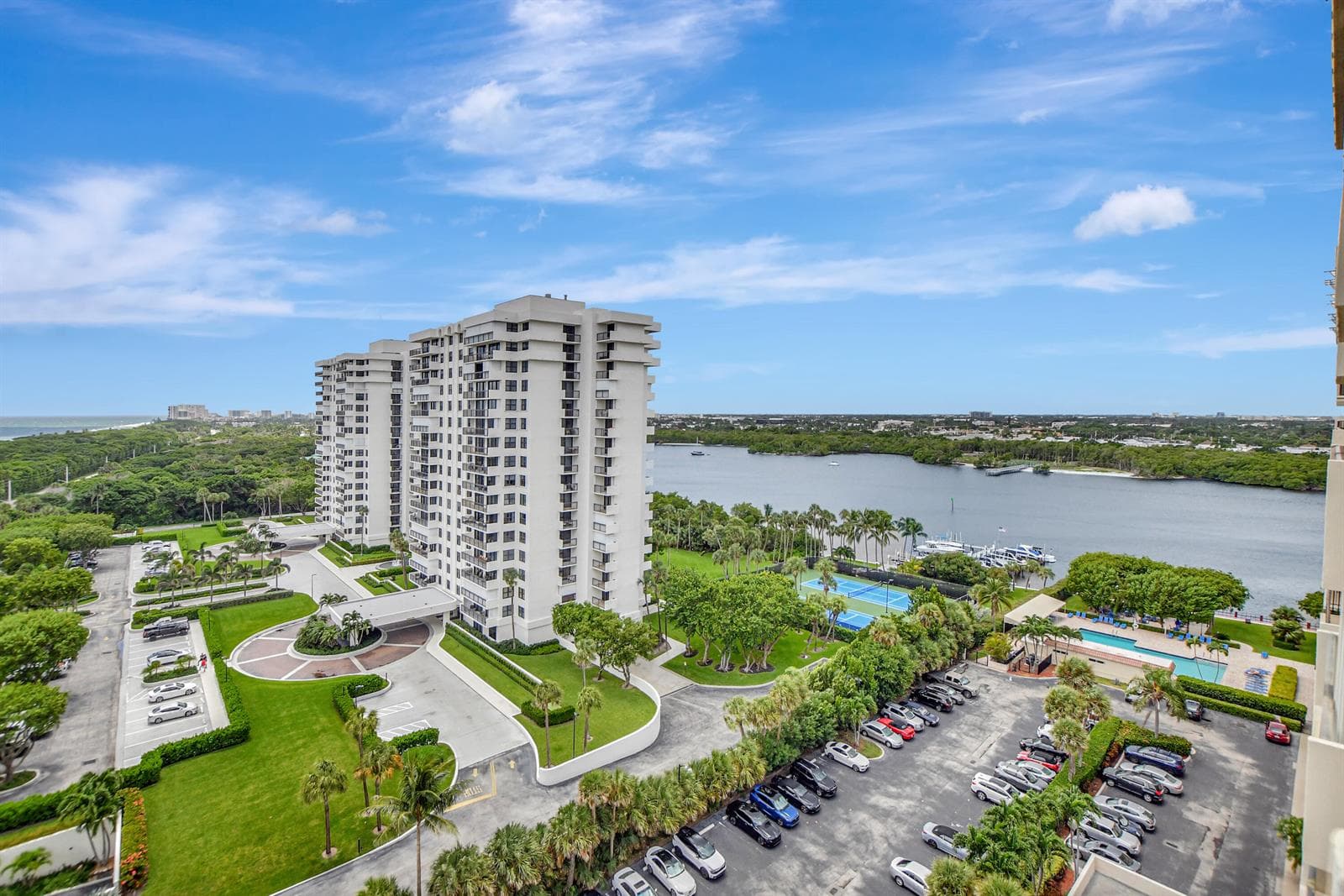 2121 N Ocean Boulevard 1405e photo 5