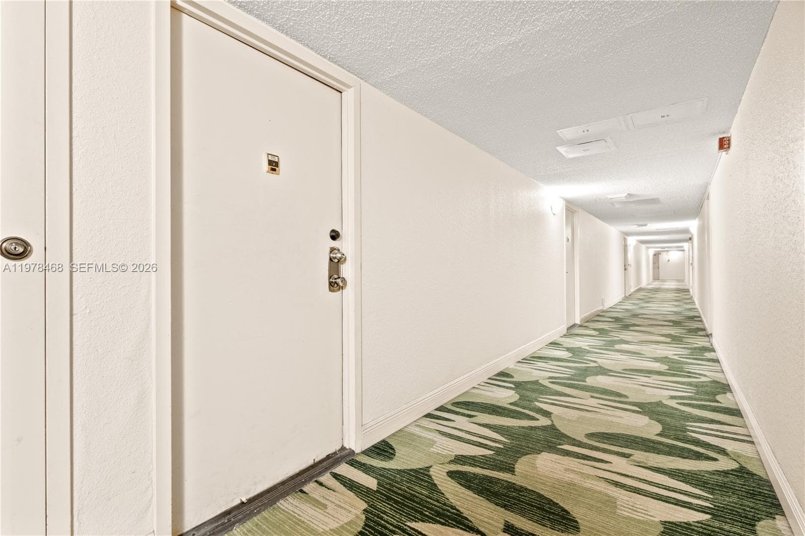 1000 Parkview Dr 115 photo 16