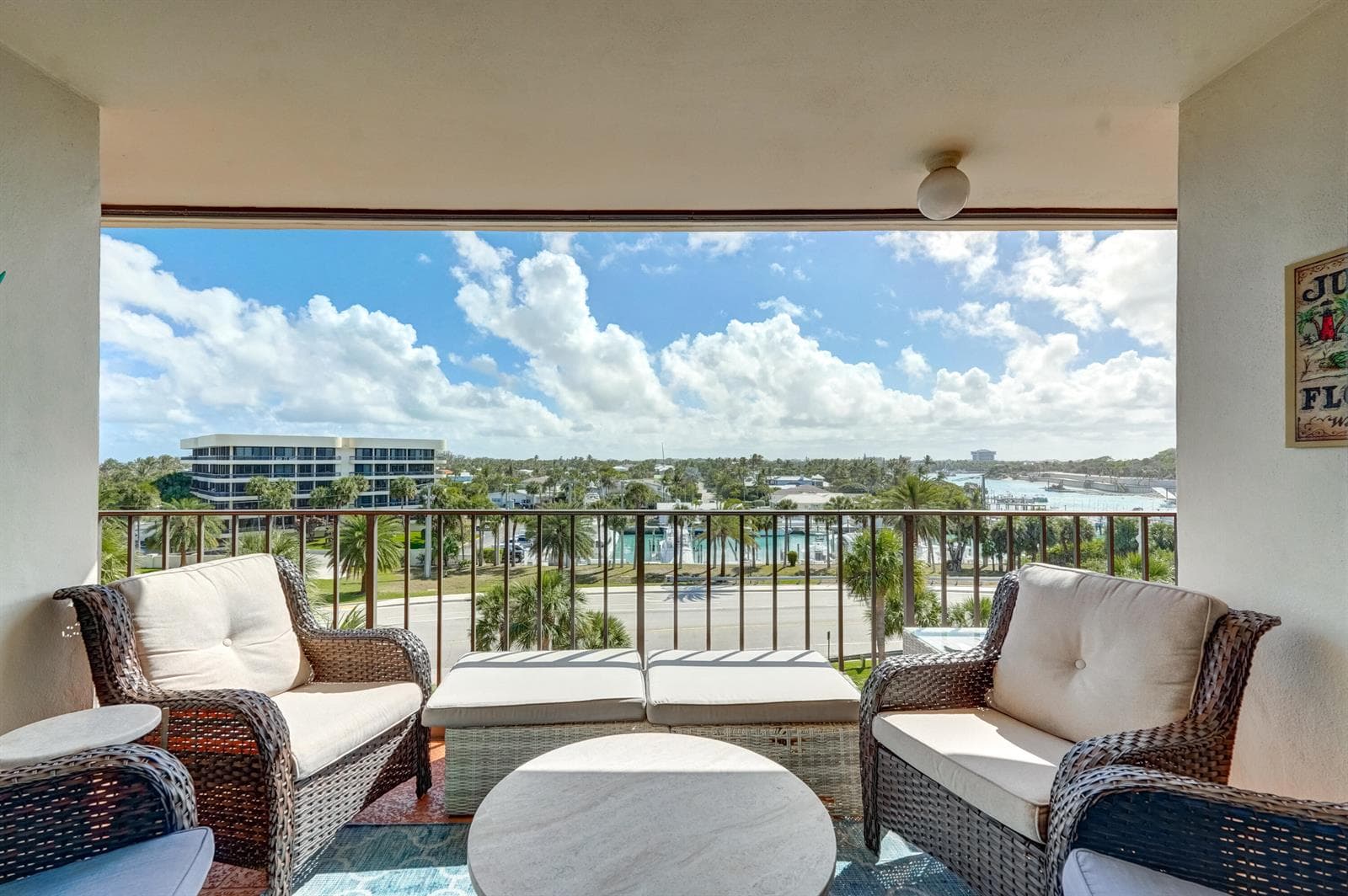 225 Beach Road 503 photo 6