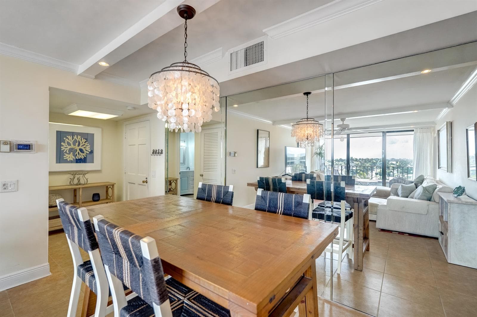 225 Beach Road 503 photo 22