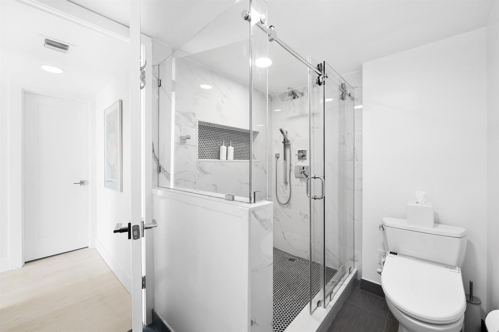 799 Jeffery Street 303 photo 23
