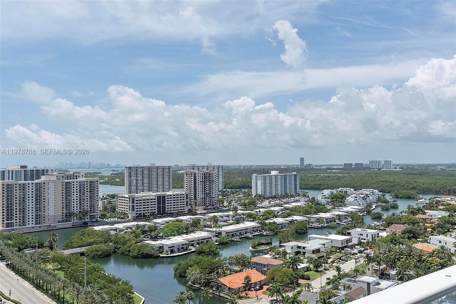 16445 Collins Ave 2328 photo 9