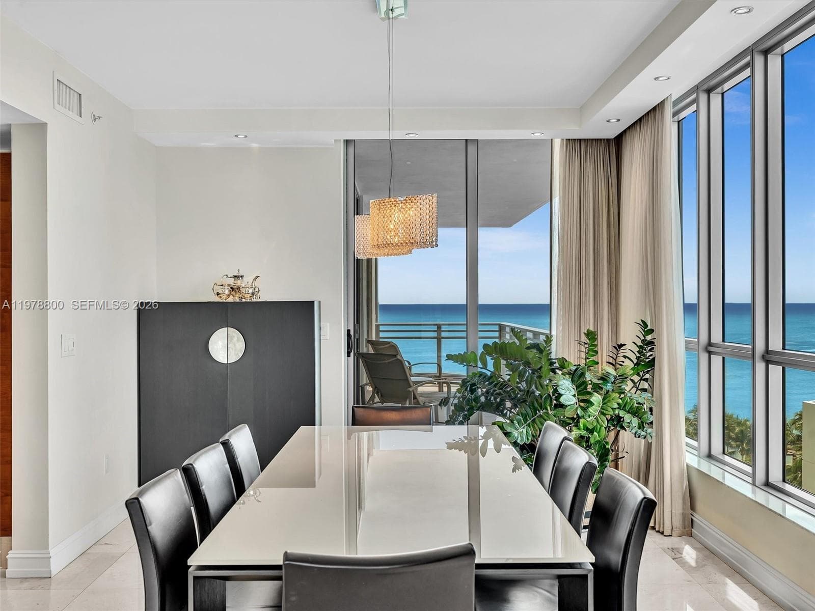 3535 S Ocean Dr 905 photo 21