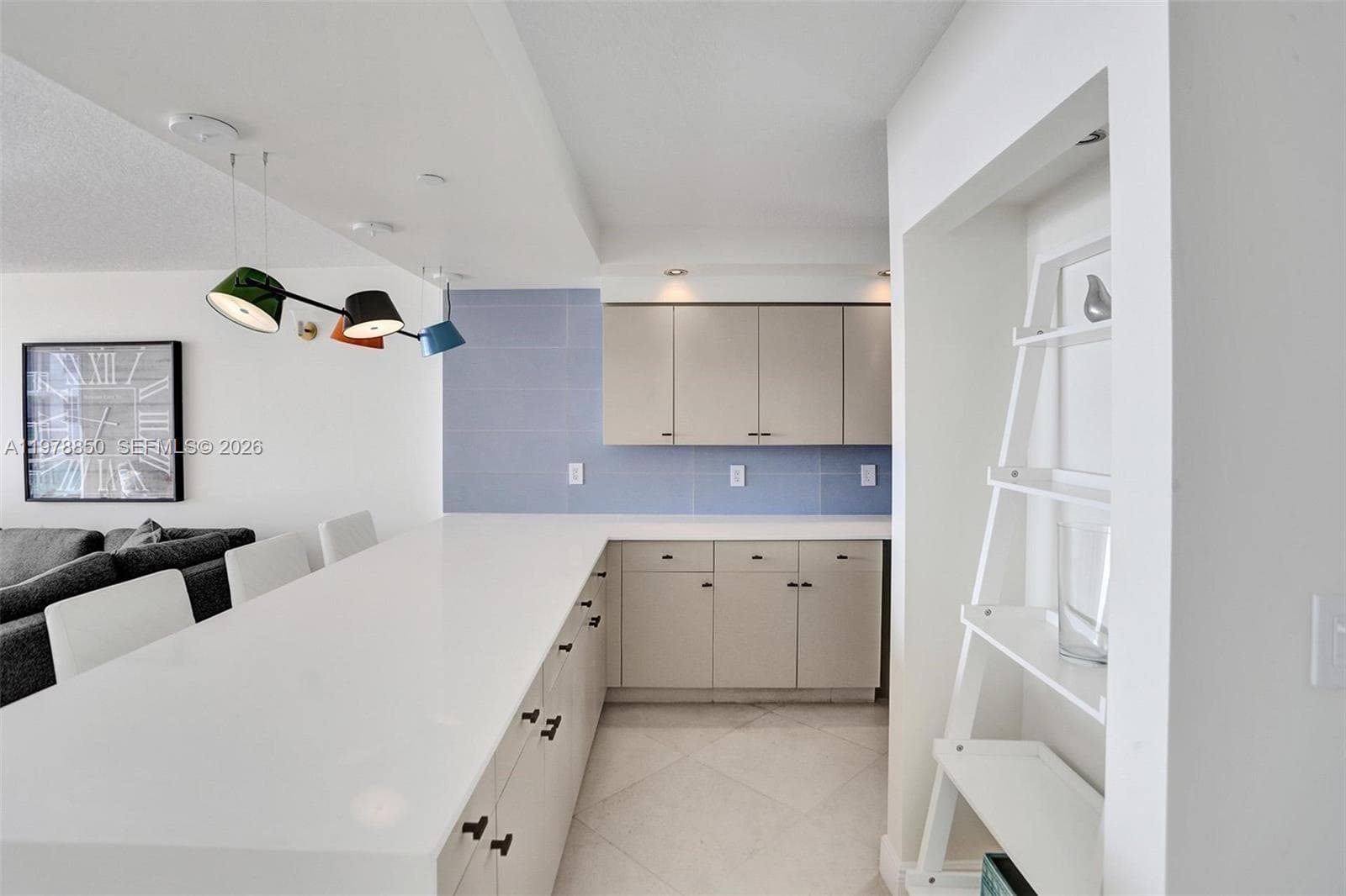 6917 Collins Ave 915 photo 7