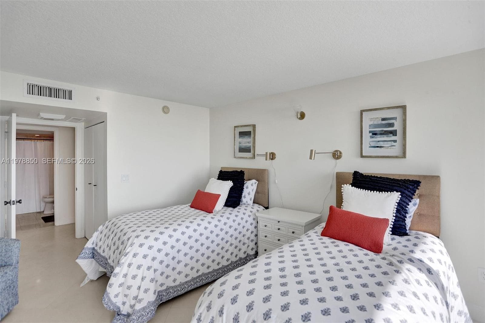6917 Collins Ave 915 photo 15