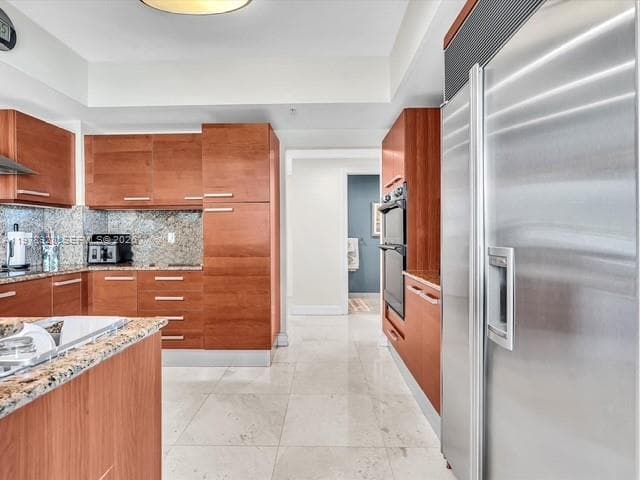 3535 S OCEAN DR 905 photo 23