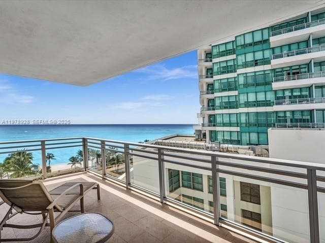 3535 S OCEAN DR 905 photo 16