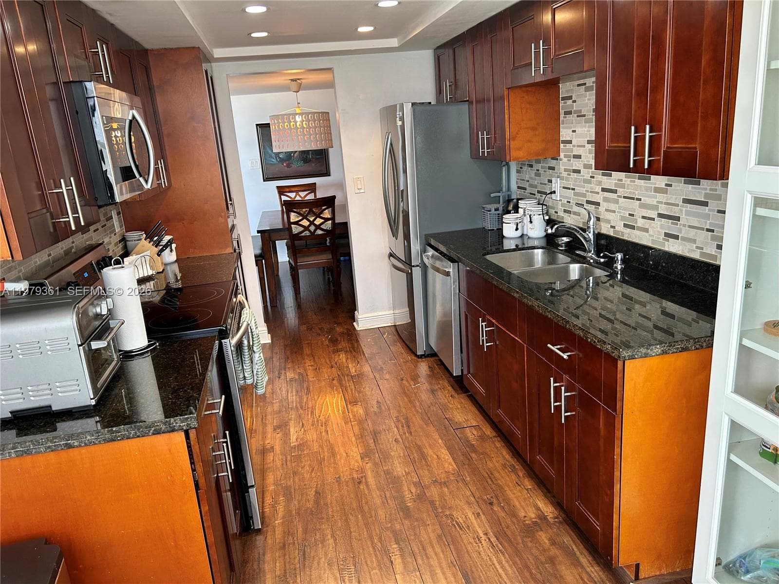 18031 Biscayne Blvd 904 photo 8