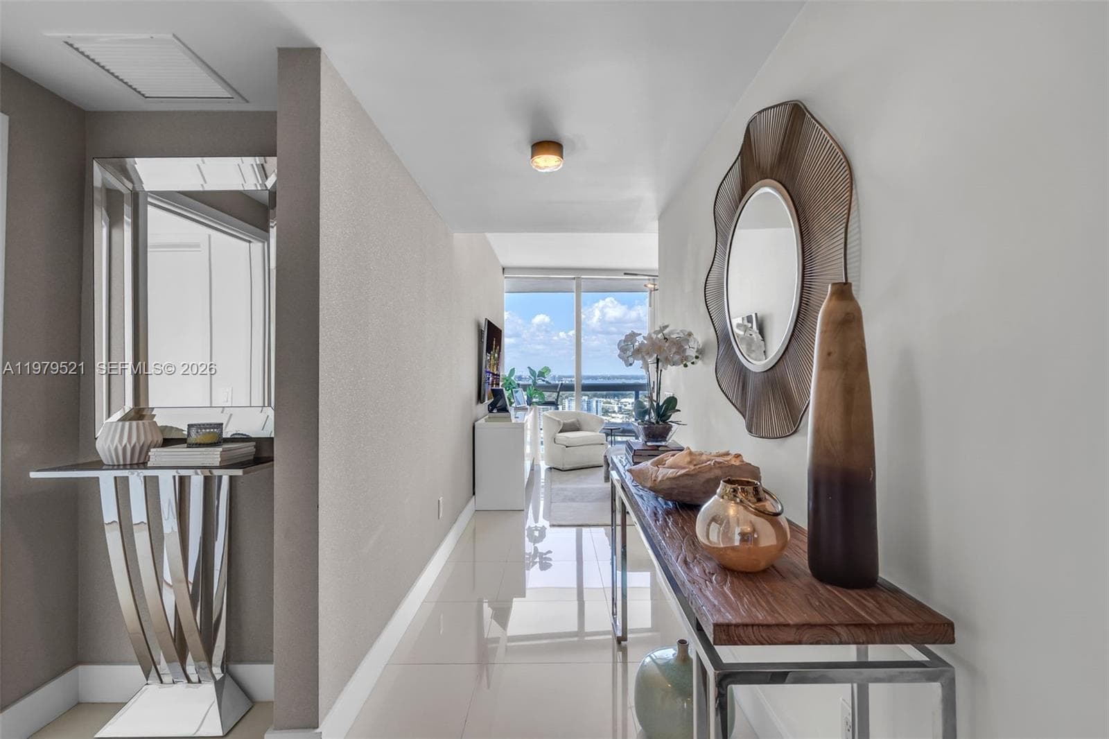 6899 Collins Ave 2403 photo 2