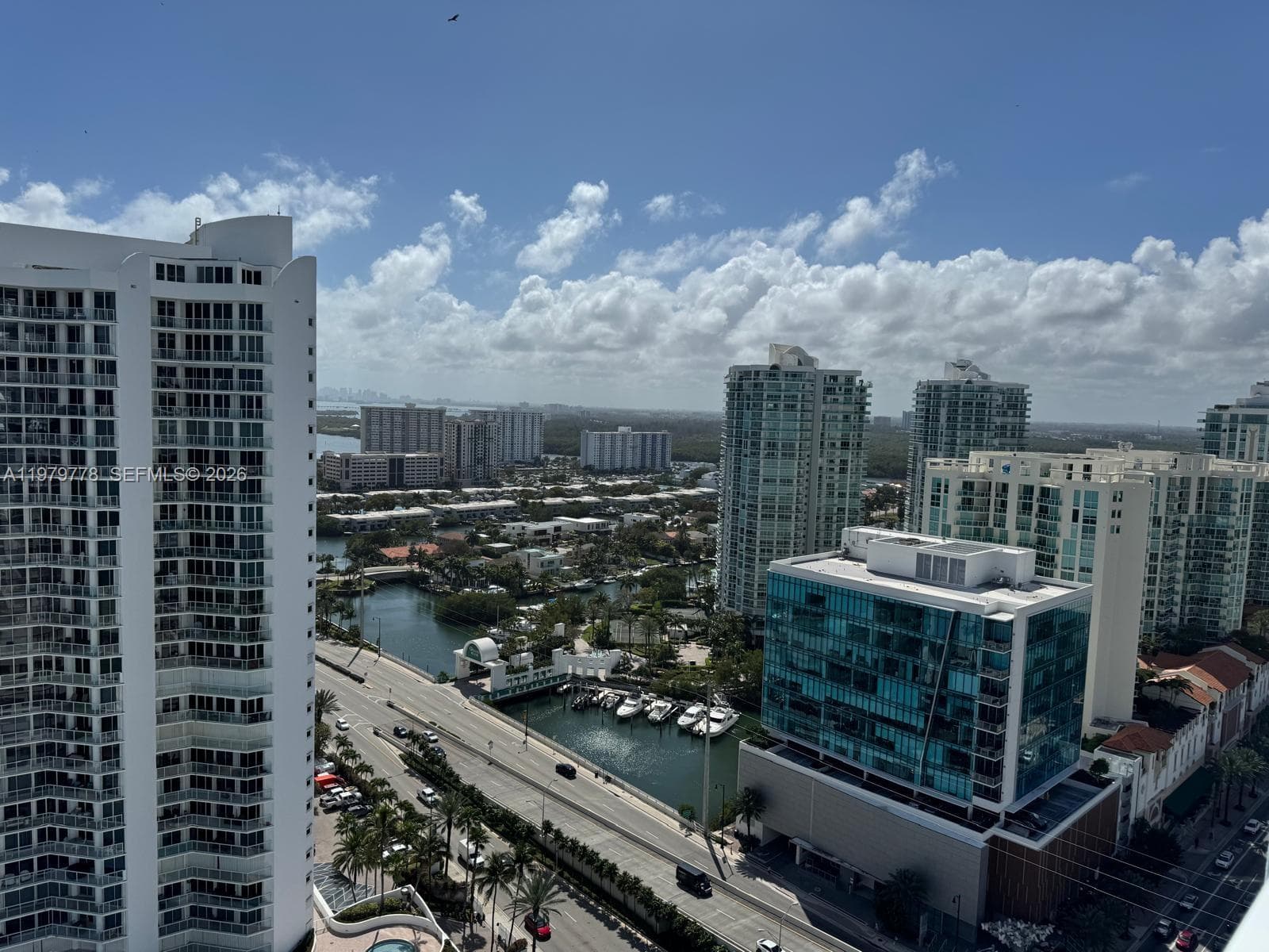 16699 Collins Ave 2710 photo 2