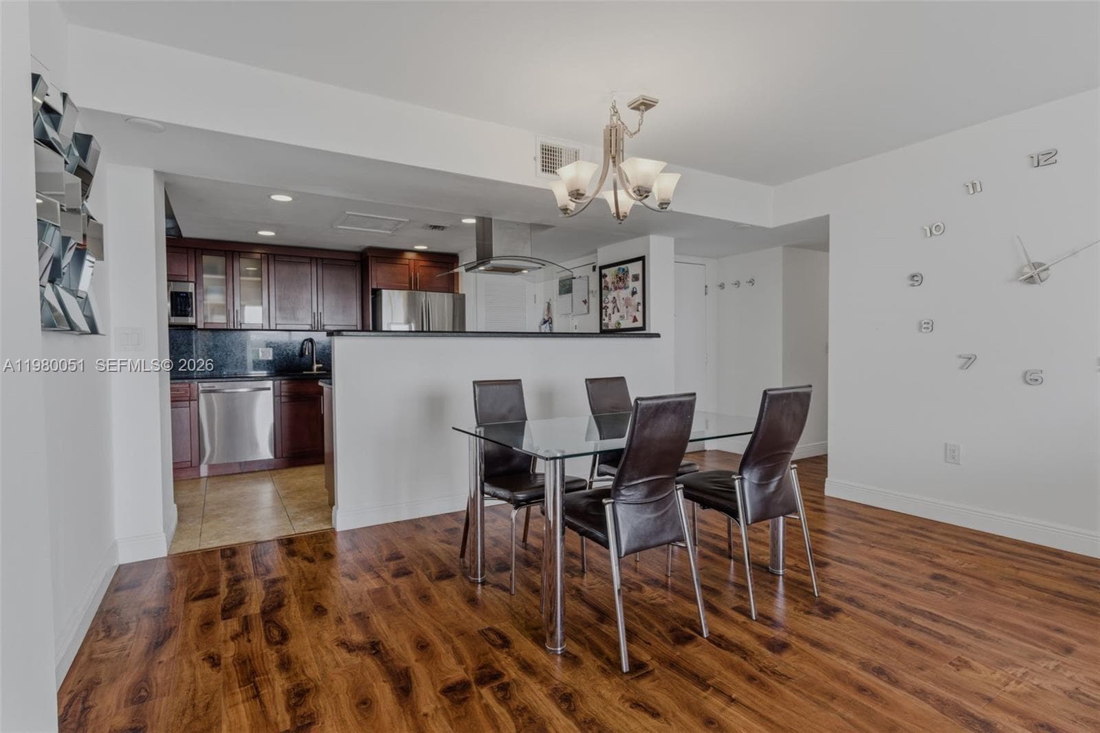 2841 NE 163rd St 802 photo 4