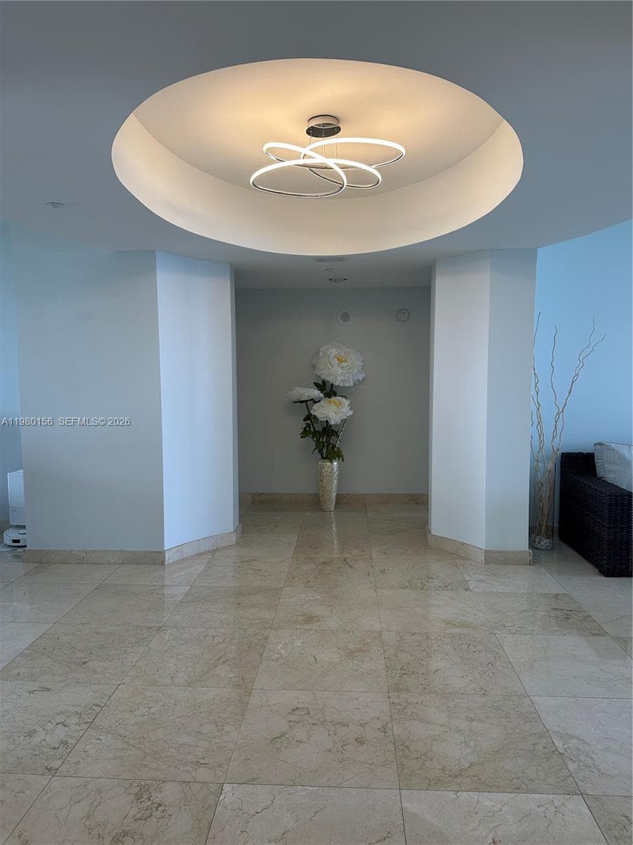 19111 Collins Ave 803 photo 10