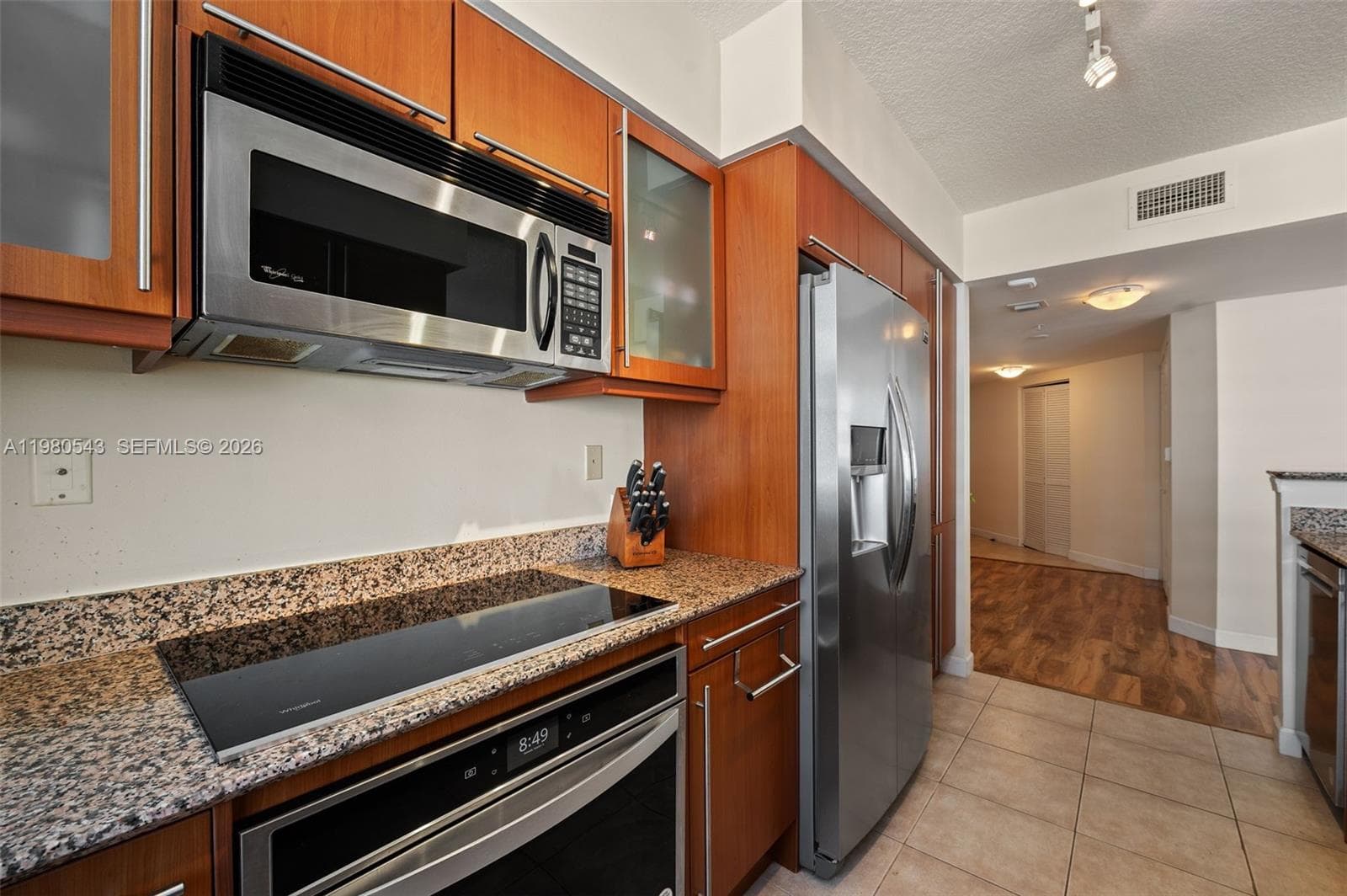 2080 S Ocean Dr 1402 photo 14