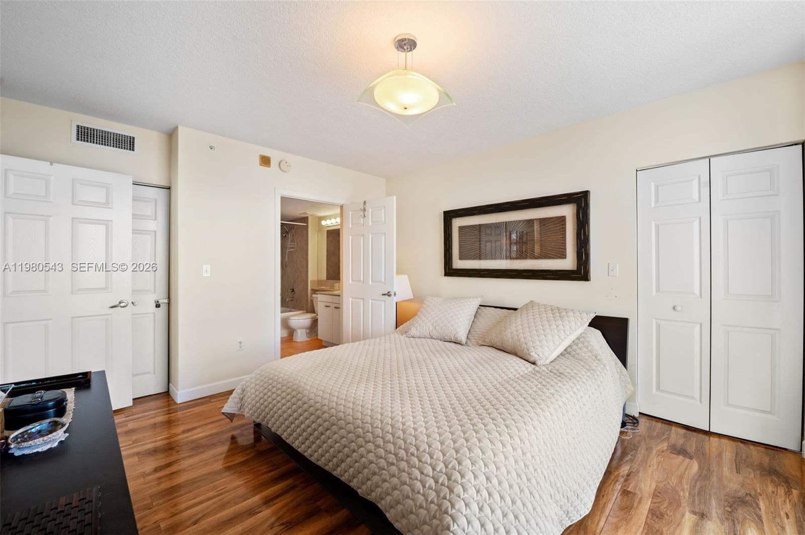 2080 S Ocean Dr 1402 photo 19