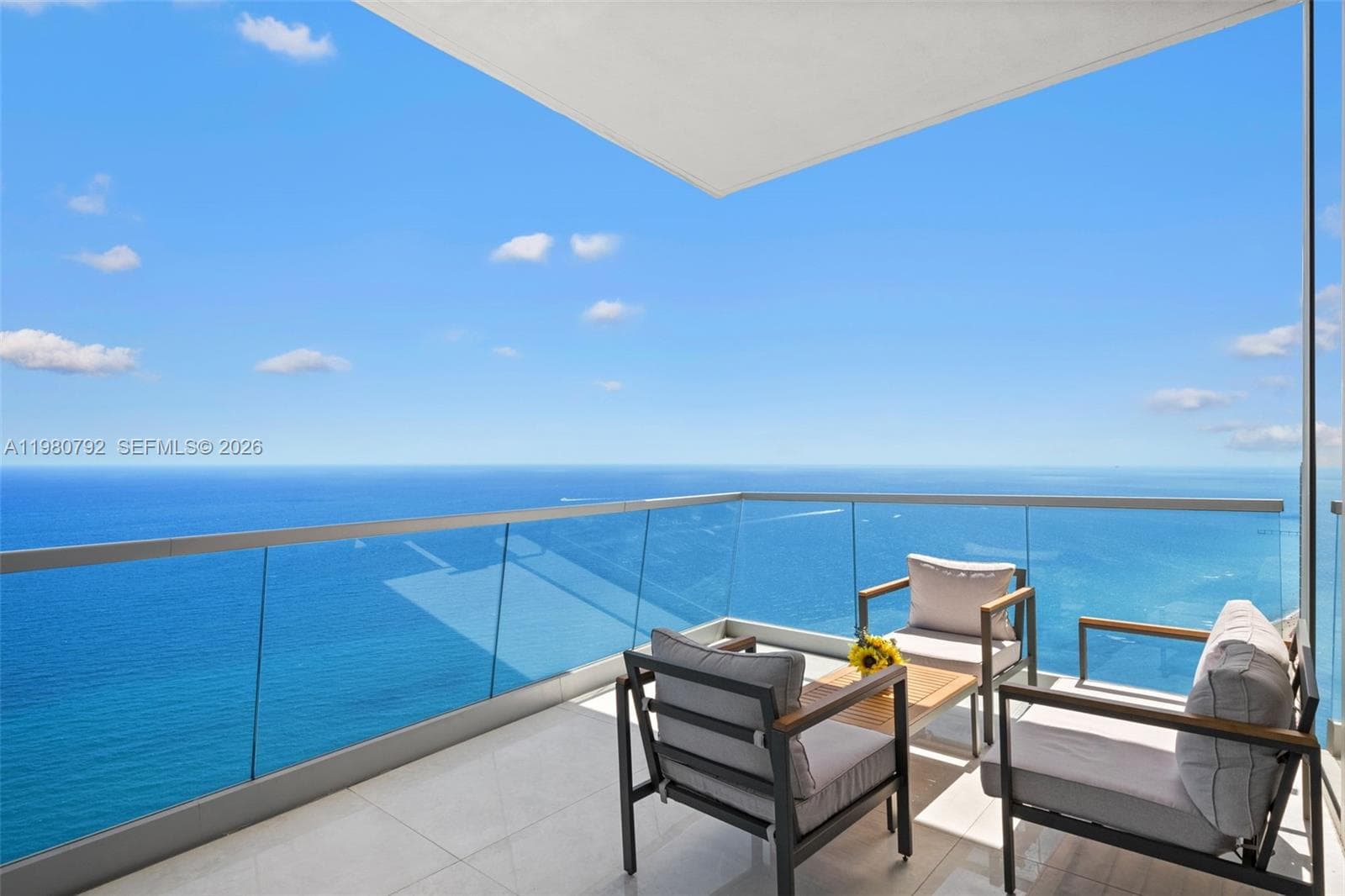18501 Collins Ave 4304 photo 4