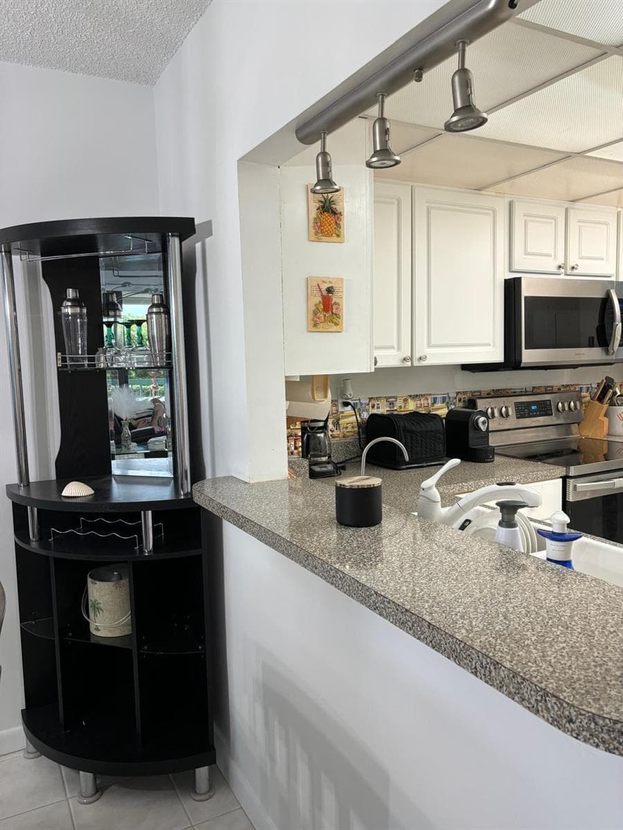 9900 S Ocean Drive 1 photo 7