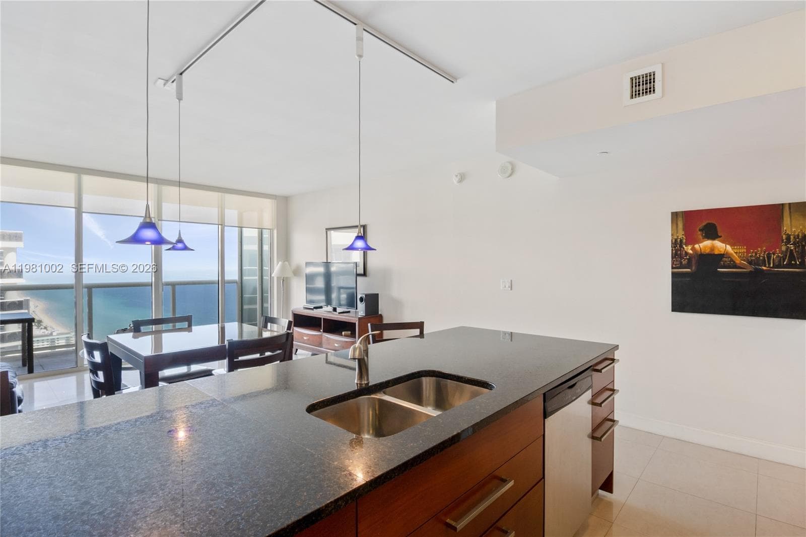 1830 S OCEAN DR 4409 photo 2