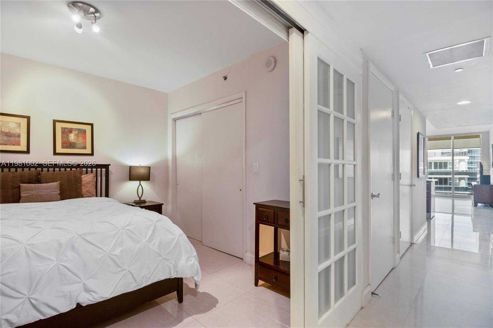 1830 S OCEAN DR 4409 photo 13