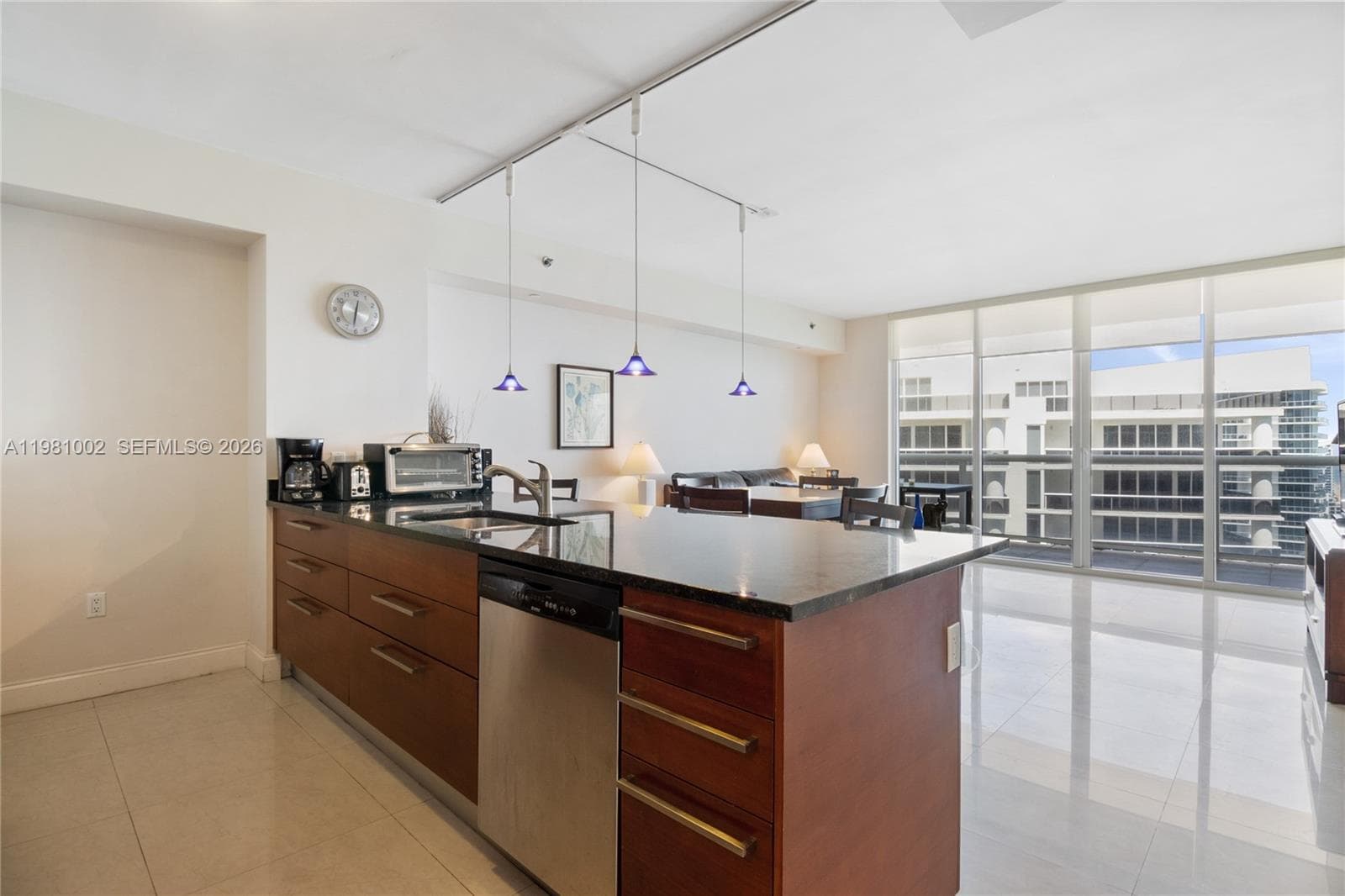 1830 S OCEAN DR 4409 photo 3