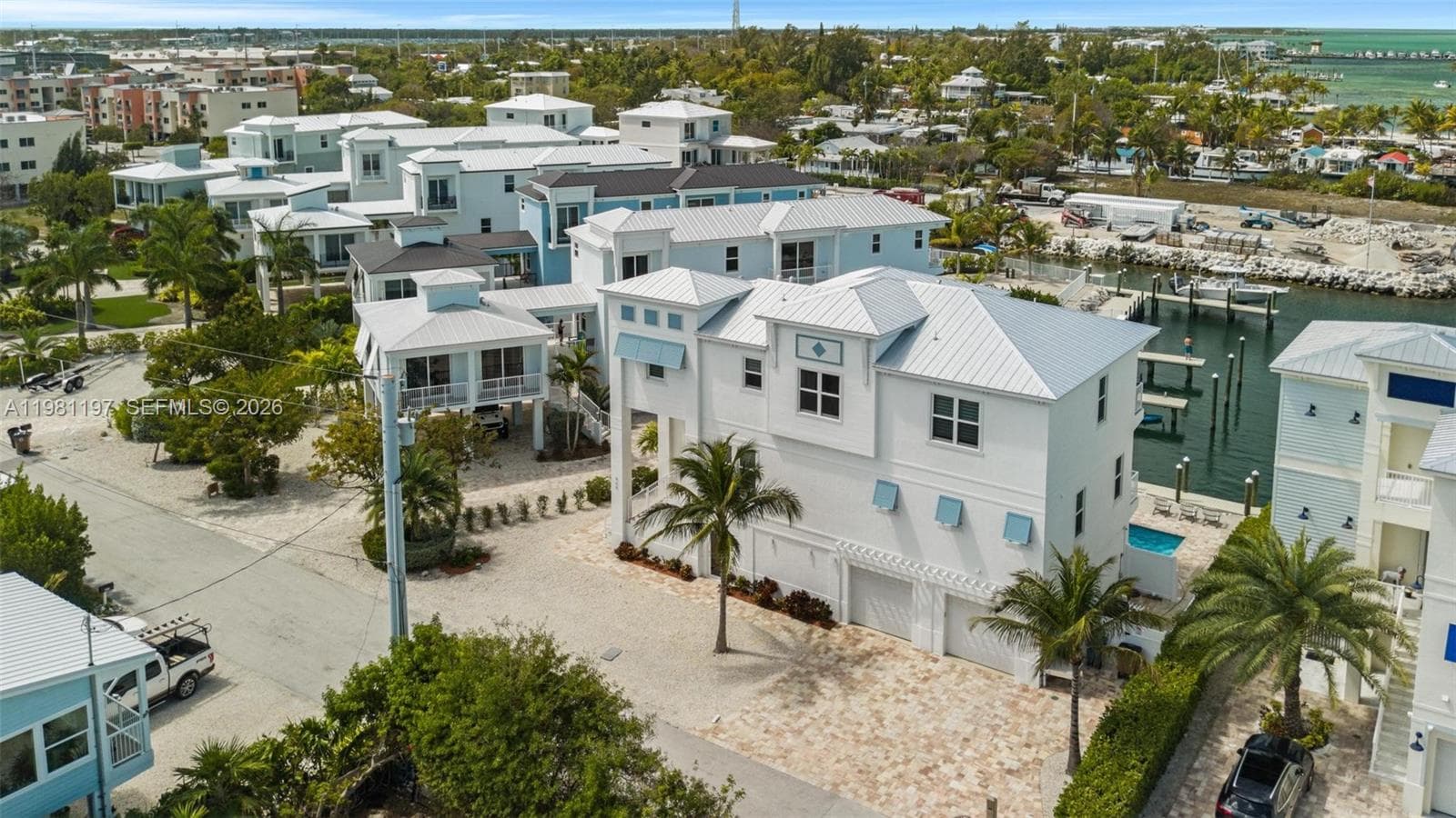 865 50th Street Gulf photo 3