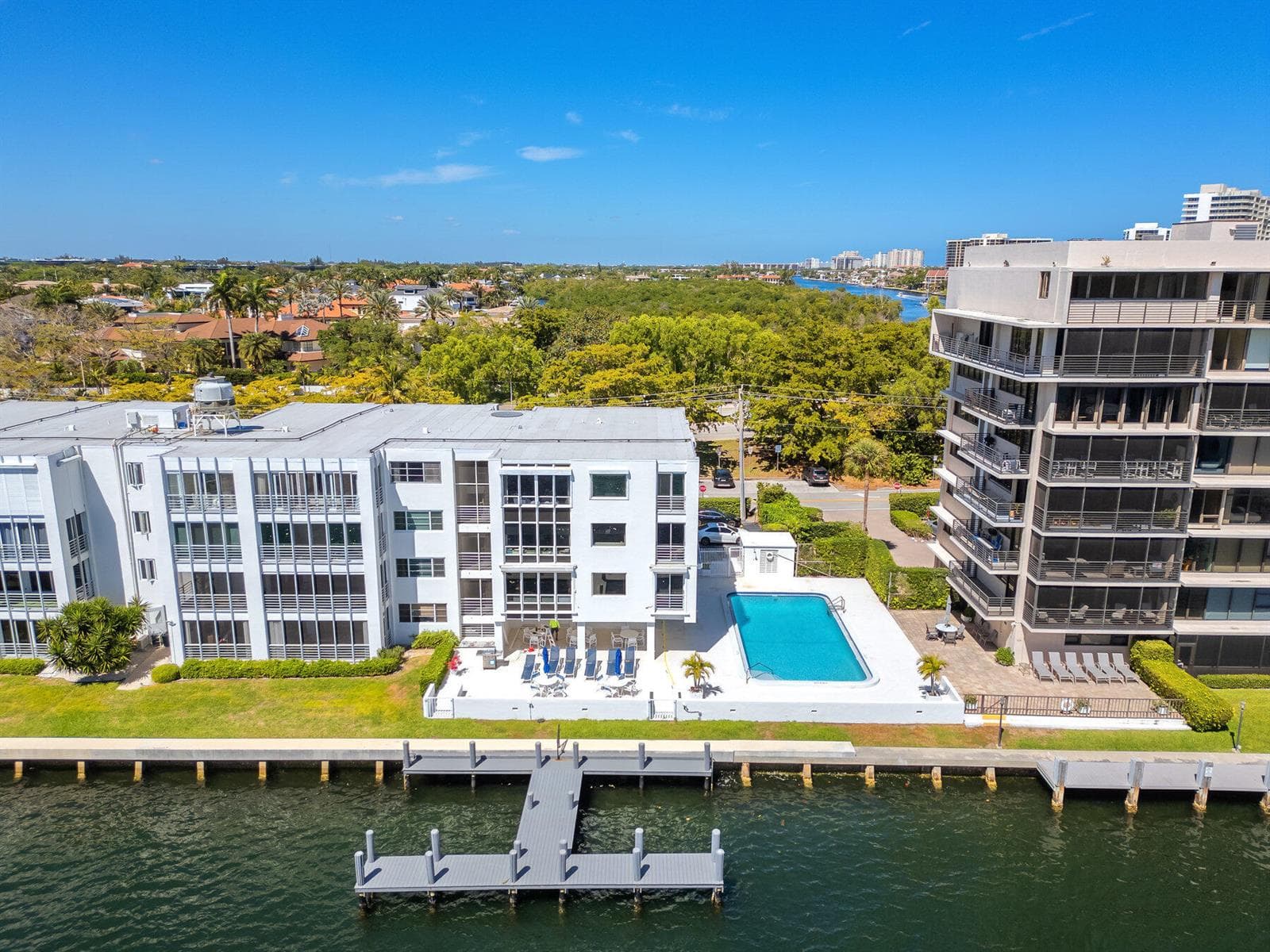850 NE Spanish River Boulevard 0240 photo 25